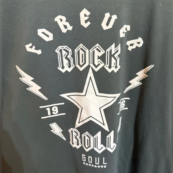 BOUTIQUE Style Forever Rock Roll Graphic Tee in Charcoal - Picture 2 of 3